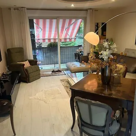아파트 Charmant, Appartement, Parking Gratuit *
